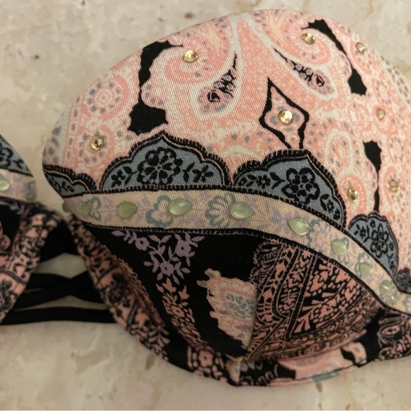 Victoria's Secret Strapless Beach Bandeau Bikini Top - Picture 5 of 6